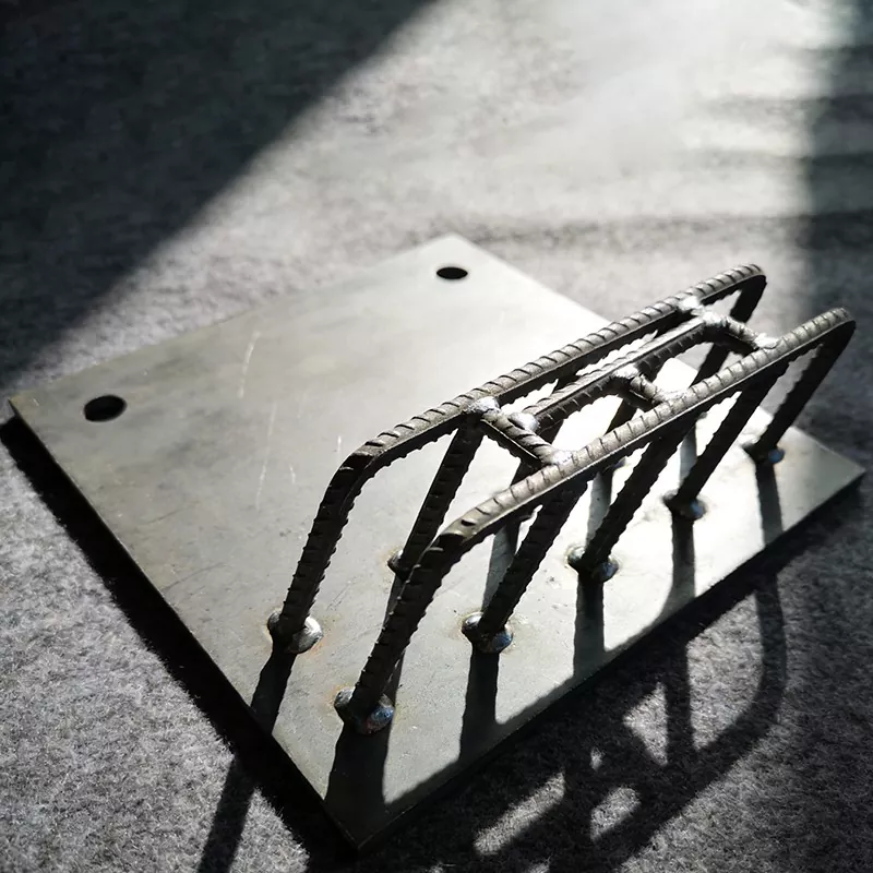 Gömülü Ankraj Plakası